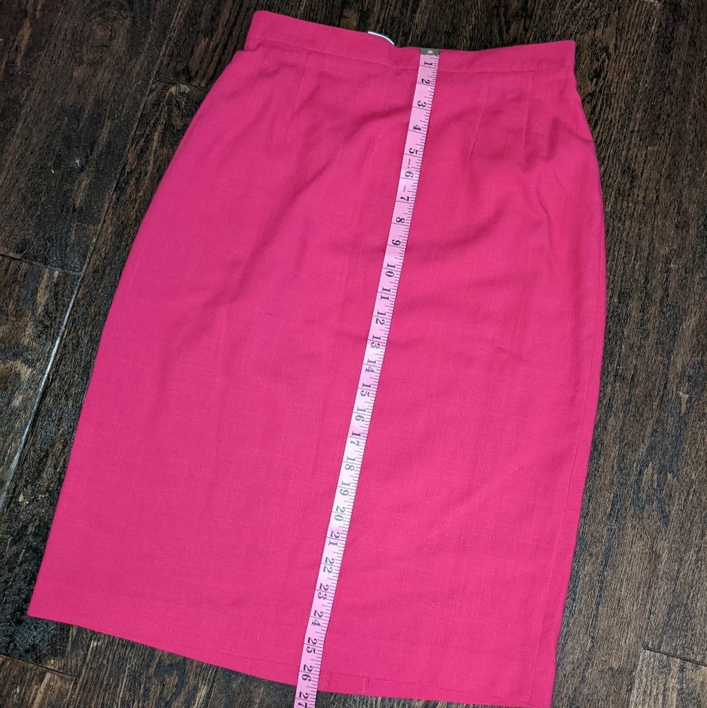 VINTAGE Leslie Fay Women's Mid Length Skirt Bright Pink (Size 10) - Picture 5 of 8
